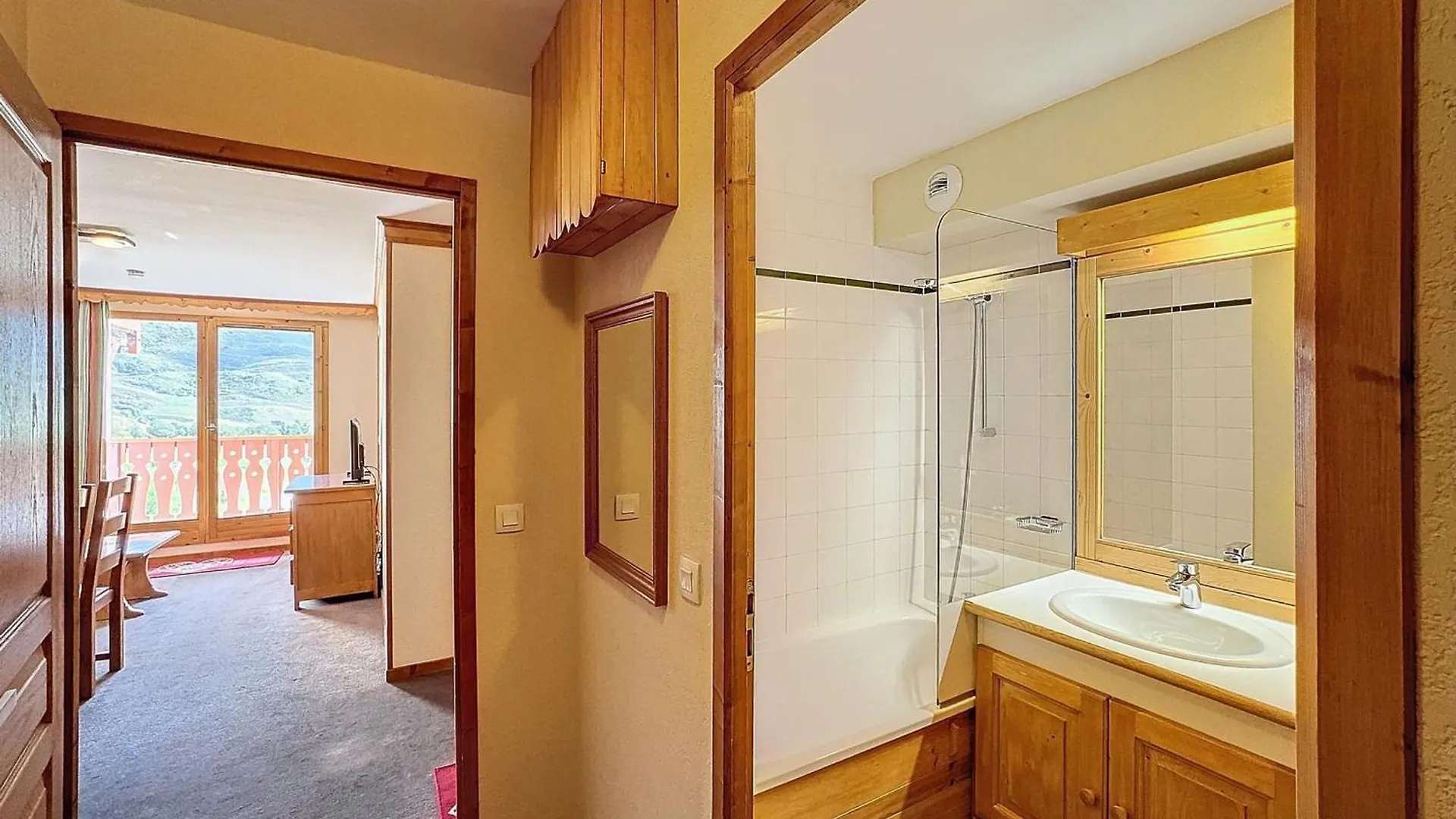 Appartement 3 Pieces, 40M², Balcon Sud, Skis Aux Pieds, 6 Pers. Confort Alpine Inoubliable - Fr-1-178-382 Les Bruyeres